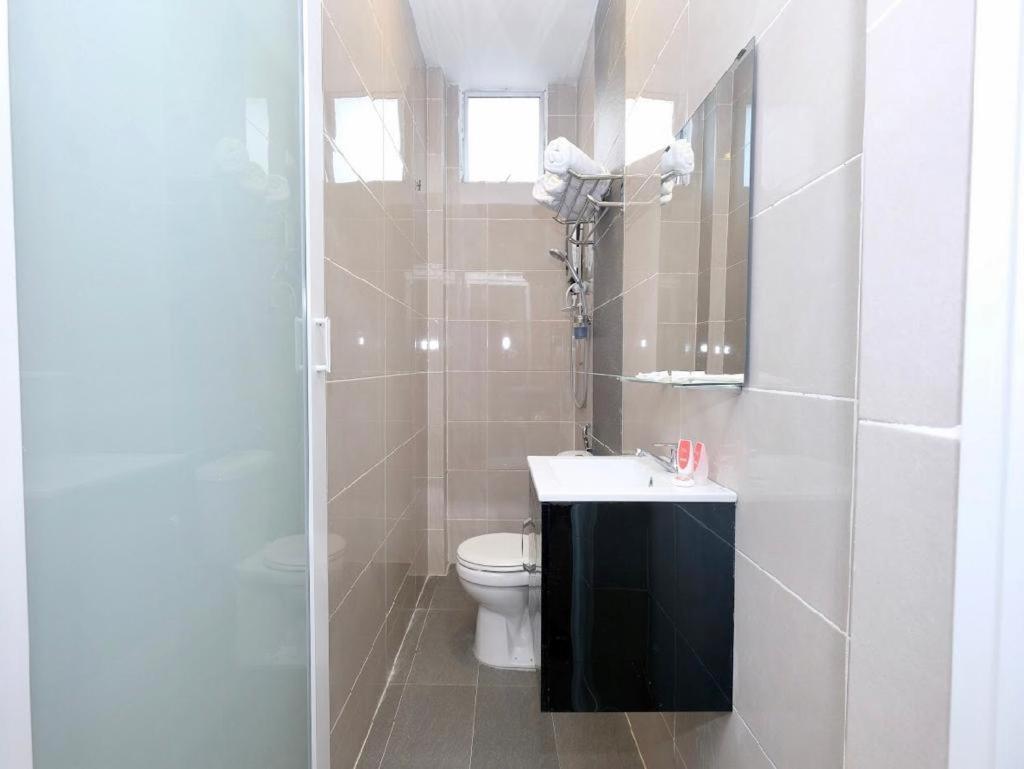 Atabara Boutique Hotel Куантан Екстериор снимка